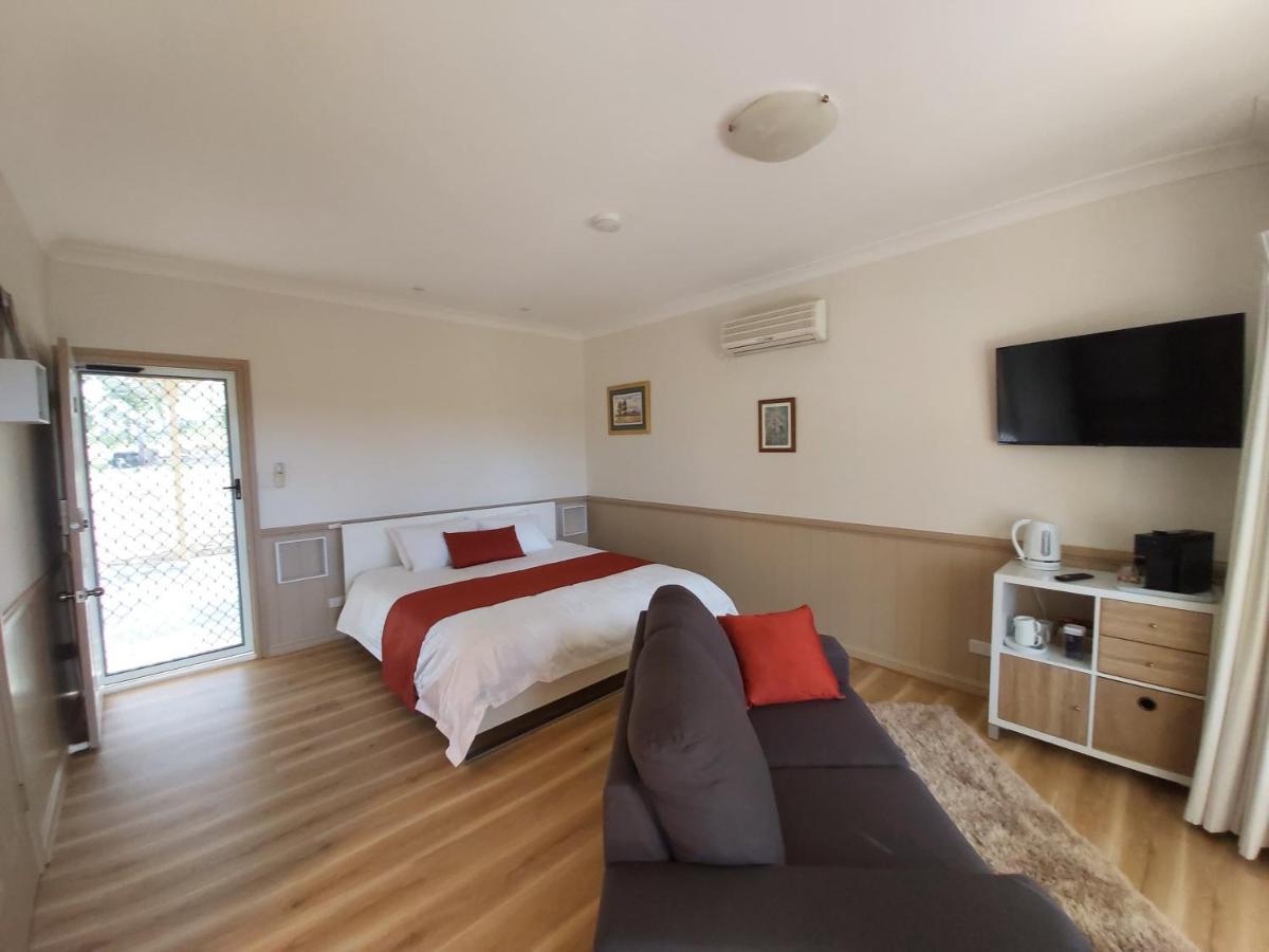Accommodation Creek Cottages & Sundown View Suites Ballandean Exterior foto